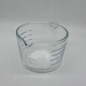 Vintage Pyrex 4-Cup Glass Microwave Measuring Cup #M-320